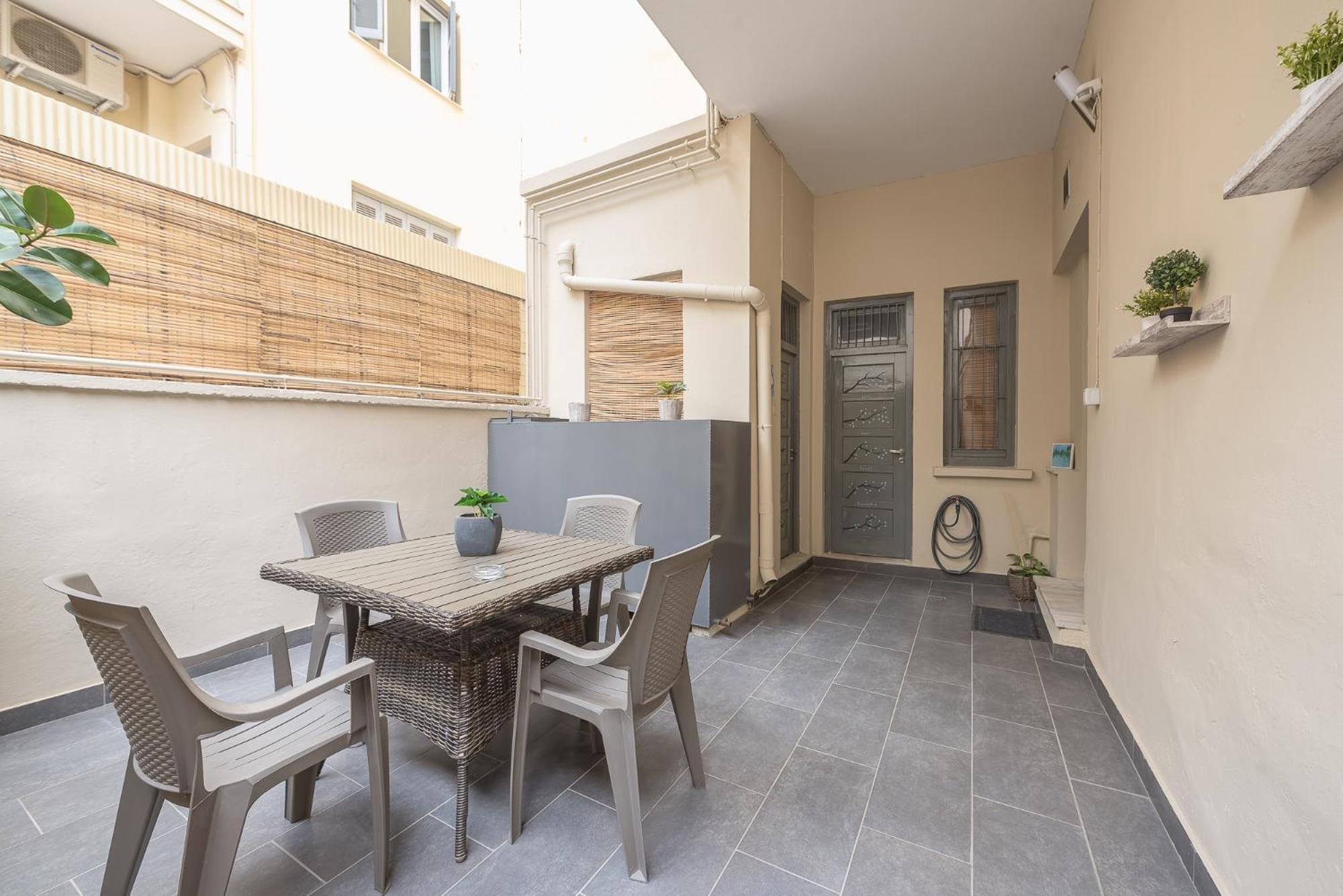 Peaceful And Comfy 2Ba In Athens Heart Apartment Exterior photo